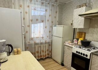 Продается 1-комнатная квартира, 30 м2, Заинск, улица Строителей, 11