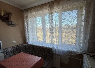 Продается 2-ком. квартира, 48 м2, Ермолино, Фабричная улица, 6