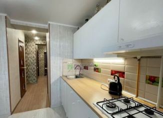 Продам 2-комнатную квартиру, 50.6 м2, посёлок городского типа Новоозёрное, Морская улица