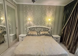 Продам трехкомнатную квартиру, 95 м2, Оренбург, Просторная улица, 25/1, ЖК Степные Просторы
