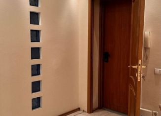 Продажа двухкомнатной квартиры, 92 м2, Астрахань, переулок Щекина, 10, Кировский район