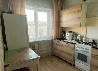 Двухкомнатная квартира на продажу, 45 м2, Ангарск, квартал 92/93, 17