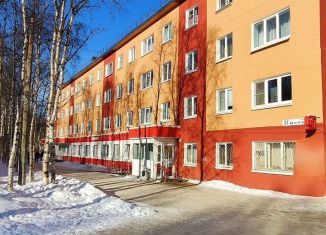 Продажа 2-ком. квартиры, 45 м2, Мурманская область, улица Мира, 37