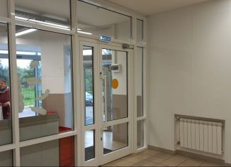 Торговая площадь в аренду, 11 м2, Красноярский край, улица 60 лет Октября, 96Г