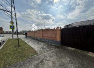 Продается участок, 4.7 сот., Грозный, Байсангуровский район, проспект Ахмат-Хаджи Абдулхамидовича Кадырова, 300