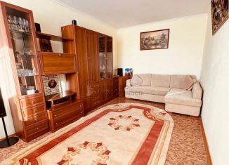 Продам 4-комнатную квартиру, 117 м2, Нурлат, улица Г. Кариева, 12