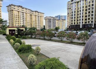 Продаю 2-ком. квартиру, 62.2 м2, посёлок городского типа Дагомыс, Армавирская улица, 20А, ЖК Кватро