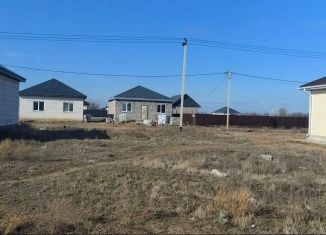 Продаю участок, 5 сот., Астраханская область, Главная улица