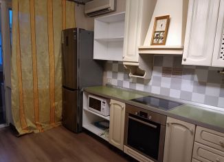 Продам 2-комнатную квартиру, 71.3 м2, Самара, метро Алабинская, Студенческий переулок, 2Б