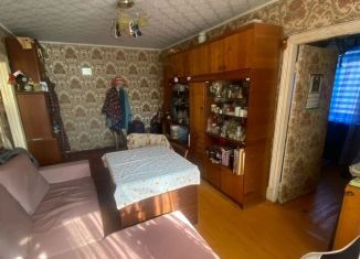Продаю 2-ком. квартиру, 43 м2, Великие Луки, проспект Ленина, 22