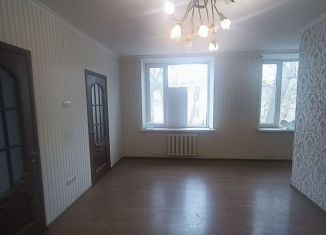 Продам трехкомнатную квартиру, 47.3 м2, Керчь, улица Розы Люксембург, 11