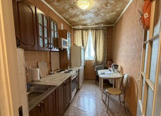 Продаю трехкомнатную квартиру, 54.3 м2, поселок городского типа Шерегеш, Юбилейная улица, 11