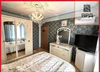 Продается 3-комнатная квартира, 60 м2, Таганрог, улица Шмидта, 13