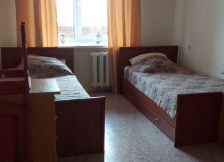 Продажа 2-комнатной квартиры, 105.5 м2, Невьянск, улица Космонавтов, 64