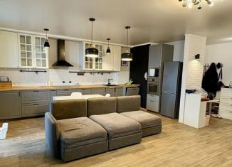 Продам трехкомнатную квартиру, 110 м2, Ростов-на-Дону, Творческая улица, 7, ЖК Звёздный