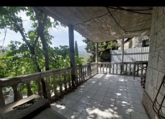 Продается двухкомнатная квартира, 92 м2, Ялта, улица Кирова, 151