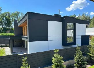 Продается дом, 267 м2, деревня Семенково