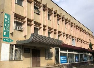 Продается торговая площадь, 1500 м2, станица Ленинградская, Крестьянская улица