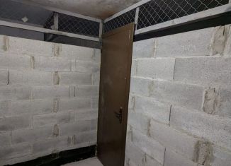 Продаю гараж, 10 м2, Мурино, Воронцовский бульвар, 10