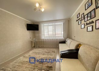 Продается двухкомнатная квартира, 49.2 м2, Кумертау, улица Энергетиков, 27А