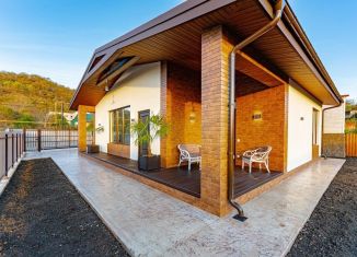 Продаю коттедж, 145 м2, посёлок городского типа Дагомыс