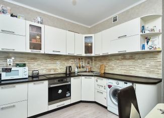 Продается однокомнатная квартира, 46.3 м2, Тюмень, улица Мебельщиков, 6, ЖК Приозёрье