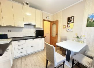 Продается трехкомнатная квартира, 72.7 м2, Москва, Рублёвское шоссе, 14к3, метро Кунцевская