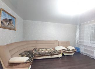 Сдаю в аренду двухкомнатную квартиру, 58 м2, Чебоксары, Гражданская улица, 92к1