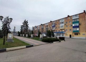 Продаю 1-ком. квартиру, 32 м2, Краснодарский край, улица Меньшикова, 81