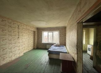 Продажа двухкомнатной квартиры, 48 м2, Челябинск, улица Горького, 4