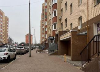 Сдам 1-ком. квартиру, 45 м2, Тула, Октябрьская улица, 217к2