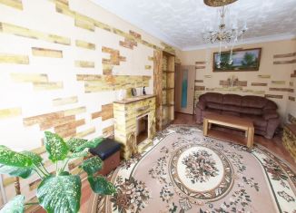 Продаю трехкомнатную квартиру, 67.7 м2, Бугульма, улица Максима Горького, 26