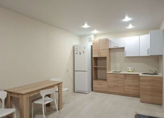 Сдаю в аренду 2-ком. квартиру, 46 м2, Киров, Московская улица, 213