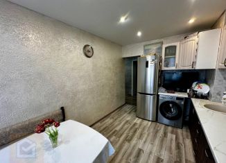 Продам 2-комнатную квартиру, 64.2 м2, Евпатория, проспект Победы, 87А