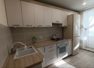 Сдаю в аренду 1-комнатную квартиру, 37 м2, Йошкар-Ола, Краснофлотская улица, 19, Октябрьский микрорайон