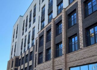 Продажа трехкомнатной квартиры, 61 м2, Челябинская область, Спортивная улица, 12