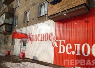 Продается торговая площадь, 204 м2, Миасс, проспект Автозаводцев, 56