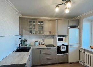 Продажа двухкомнатной квартиры, 66 м2, Тюмень, улица Избышева, 6, ЖК Нефтяник