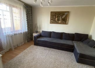 Сдам трехкомнатную квартиру, 68 м2, Краснодар, Симферопольская улица, 3