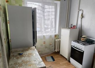 Сдается в аренду 1-комнатная квартира, 32 м2, Салават, улица Островского, 42