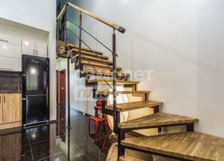 Продается четырехкомнатная квартира, 140 м2, Сестрорецк, улица Всеволода Боброва, 33