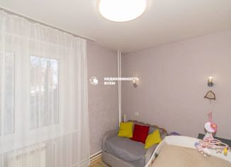 Продажа 2-ком. квартиры, 32 м2, Челябинск, улица Танкистов, 146А