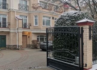 Таунхаус на продажу, 260.5 м2, Санкт-Петербург, метро Озерки, Первомайская улица, 11