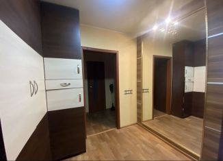 Сдается в аренду 2-комнатная квартира, 50 м2, Липецк, улица А.Г. Стаханова, 9