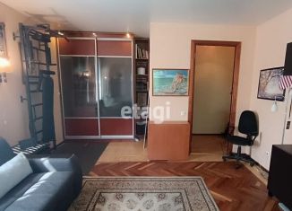 Продам 1-комнатную квартиру, 39.5 м2, Колпино, проспект Ленина, 34
