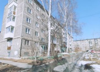 Продаю однокомнатную квартиру, 33.1 м2, Первоуральск, Цветочная улица, 11