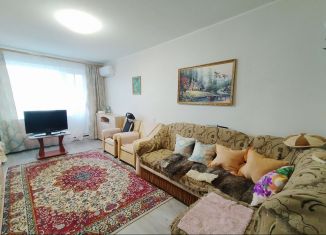 Продается 3-ком. квартира, 78 м2, село Новая Усмань, Полевая улица, 35