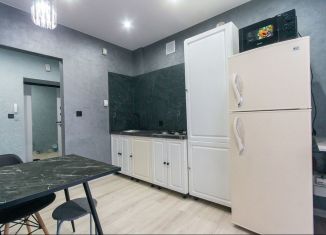 Однокомнатная квартира на продажу, 35 м2, Калининград, улица Аксакова, 101