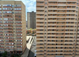 Продаю 3-ком. квартиру, 58.1 м2, Краснодар, улица Евгении Жигуленко, 7, микрорайон Завод Радиоизмерительных Приборов