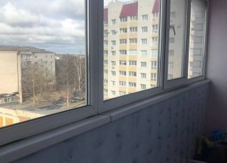 Продается 1-комнатная квартира, 38 м2, Клинцы, проспект Ленина, 45